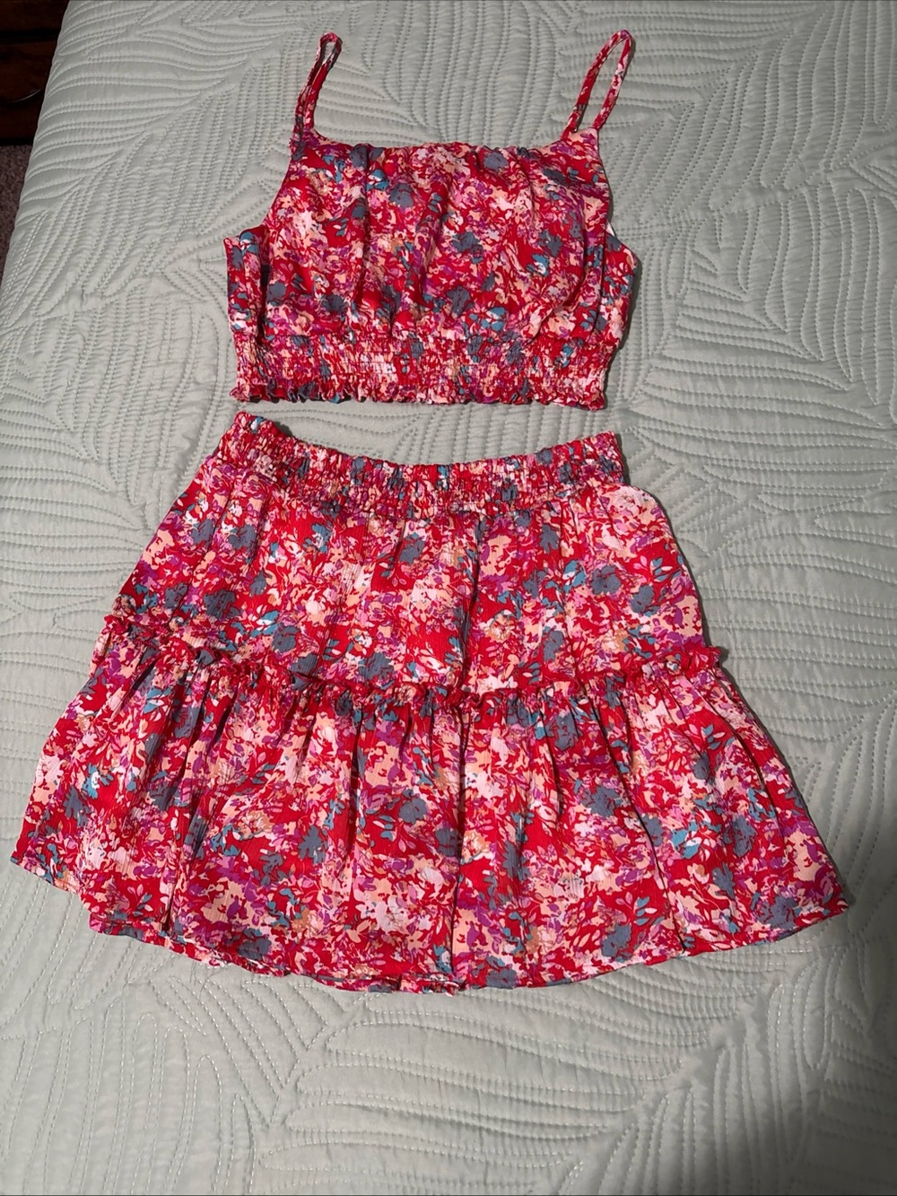 Franco Floral Print 2p Set Women’s M Cropped Top Skirt